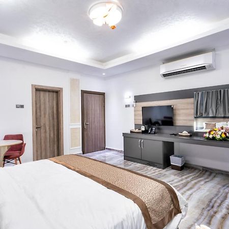 Al Amerat Hotel Al Amarat Bagian luar foto