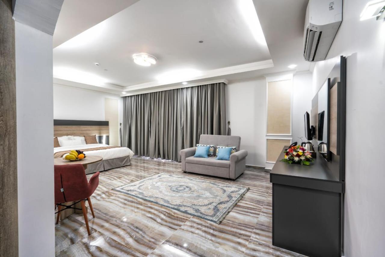 Al Amerat Hotel Al Amarat Bagian luar foto