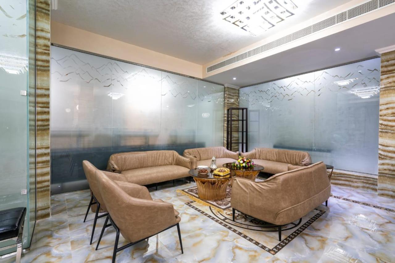 Al Amerat Hotel Al Amarat Bagian luar foto