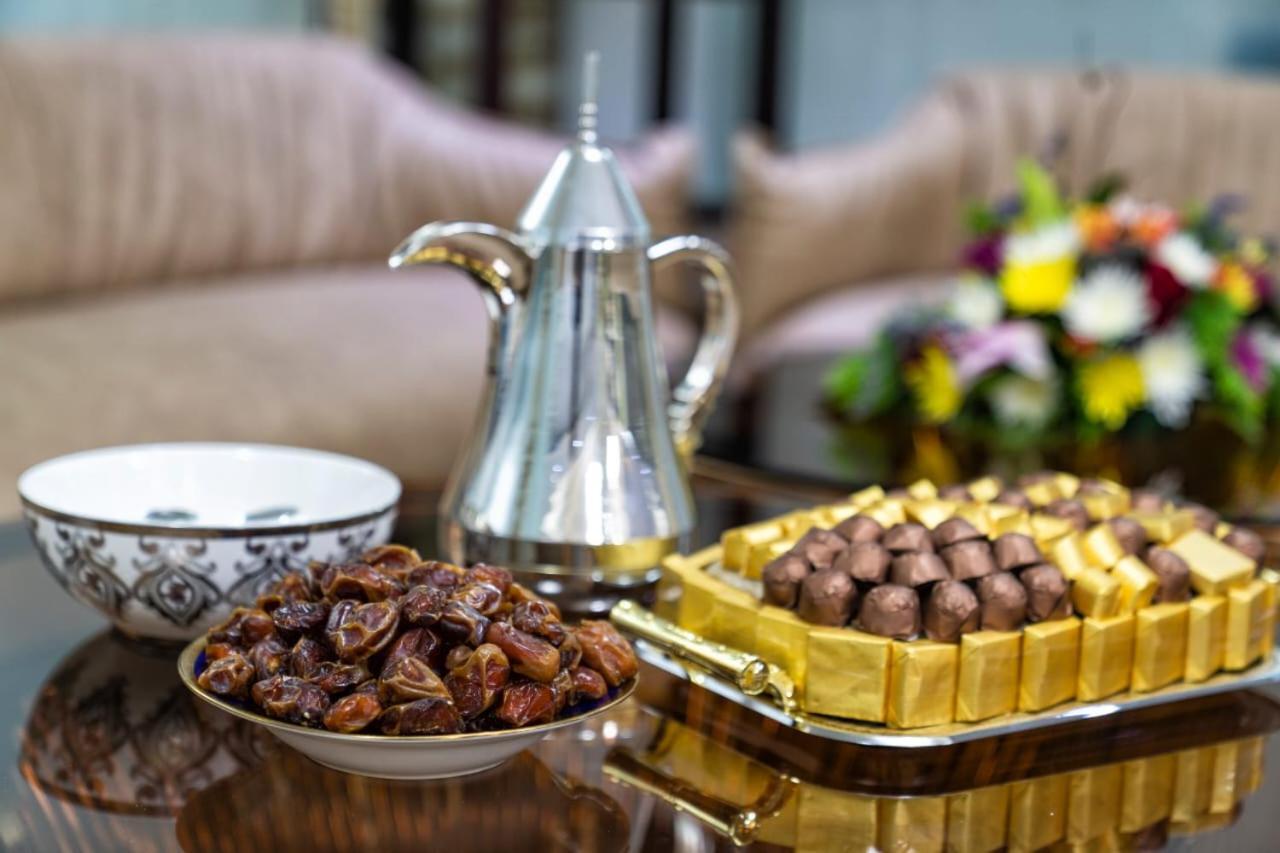 Al Amerat Hotel Al Amarat Bagian luar foto